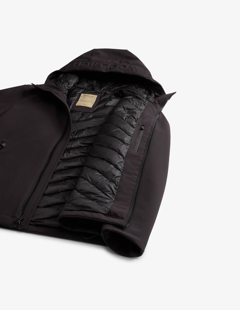 Woolrich Giacca con cappuccio pacific softshell - immagine 3 Woolrich Giacca con cappuccio pacific softshell - immagine 3