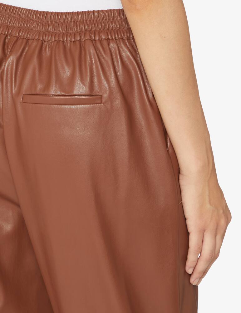 Liu Jo Pantaloni jogger in similpelle - Marrone - immagine 4 Liu Jo Pantaloni jogger in similpelle - Marrone - immagine 4