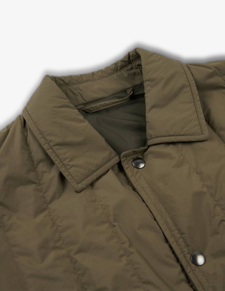 Slowear Montedoro Regular-fit padded shirt in water-repellent technical fabric - picture 6 Slowear Montedoro Regular-fit padded shirt in water-repellent technical fabric - picture 6