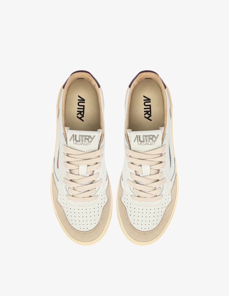 AUTRY Medalist low sneakers - picture 5 AUTRY Medalist low sneakers - picture 5