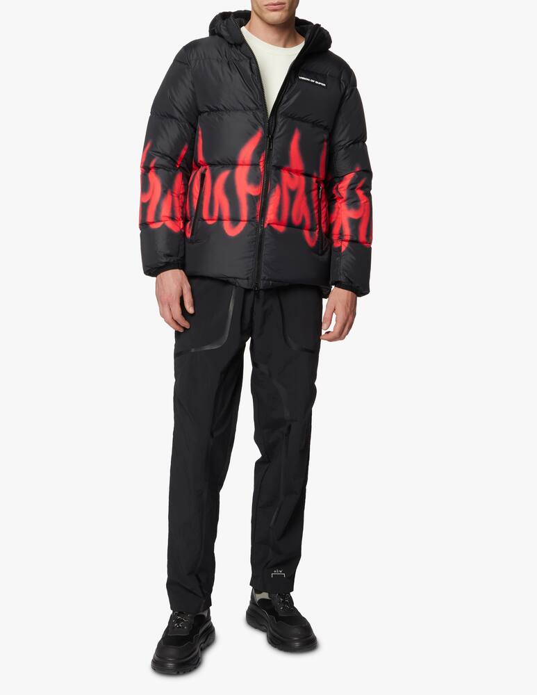 rinascente Vision of Super Piumino con fiamme