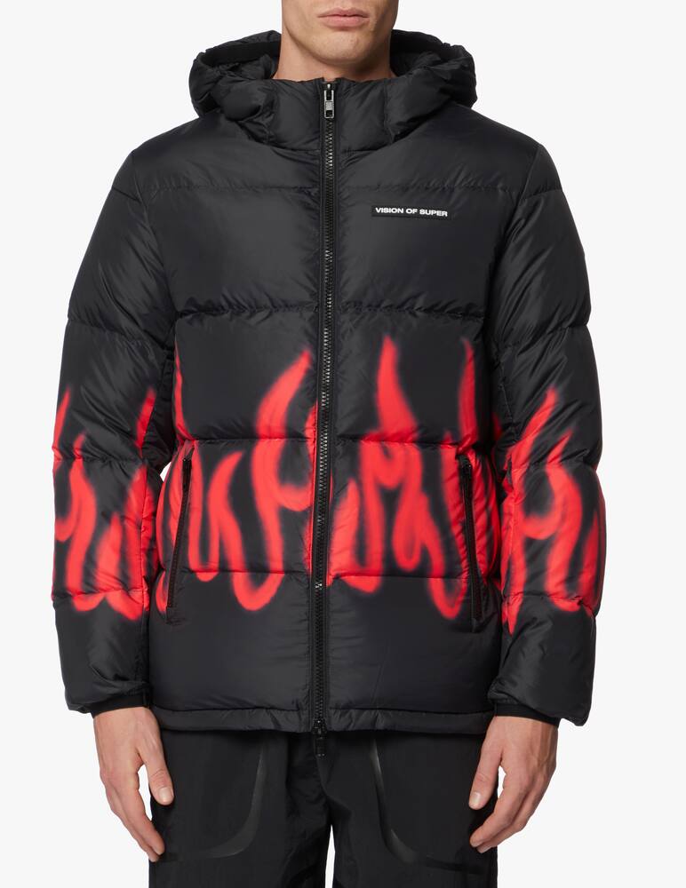 rinascente Vision of Super Piumino con fiamme