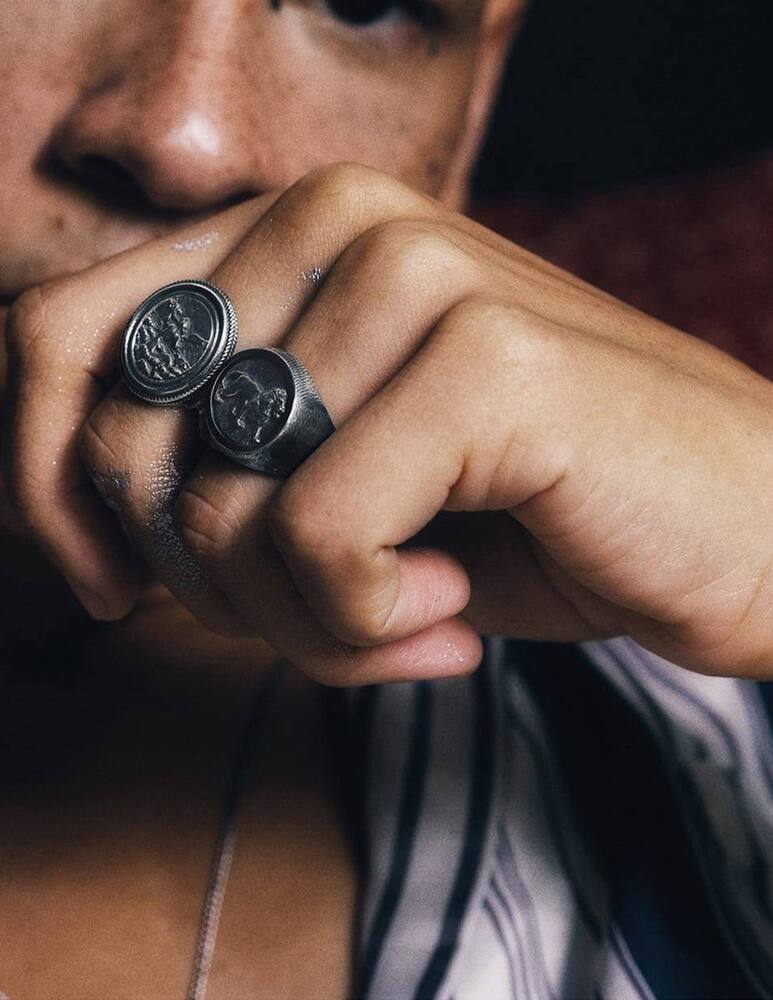 rinascente NOVE25 Chevalier moneta antica roma - argento