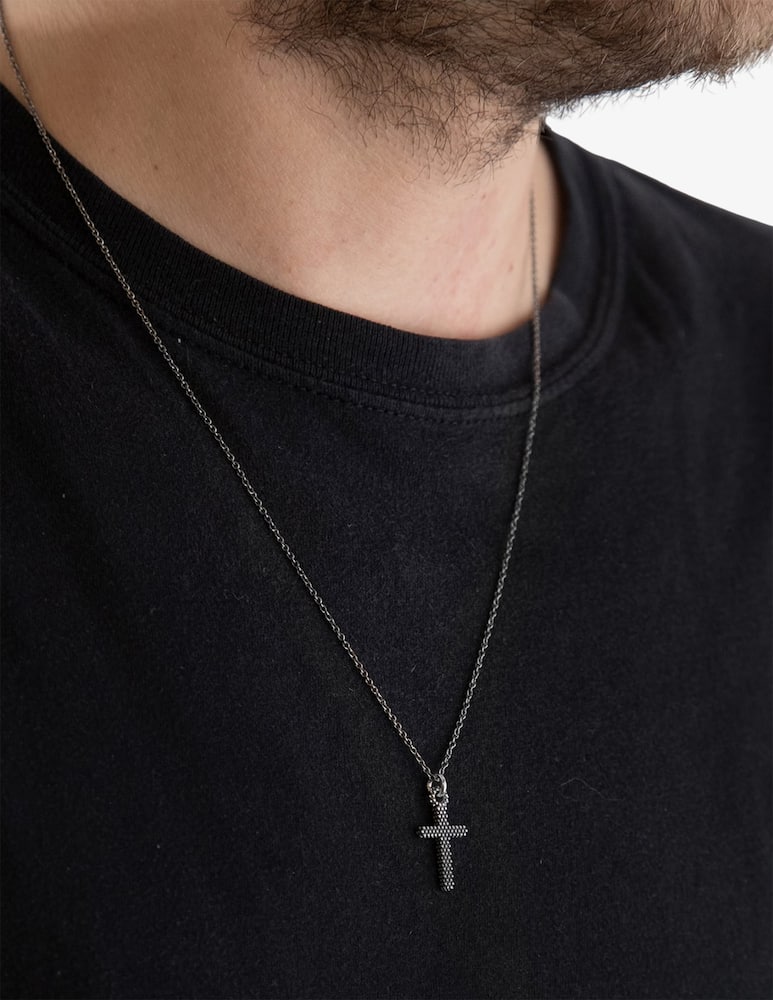 NOVE25 Pendente croce puntinata piccola - Argento - immagine 2 NOVE25 Pendente croce puntinata piccola - Argento - immagine 2