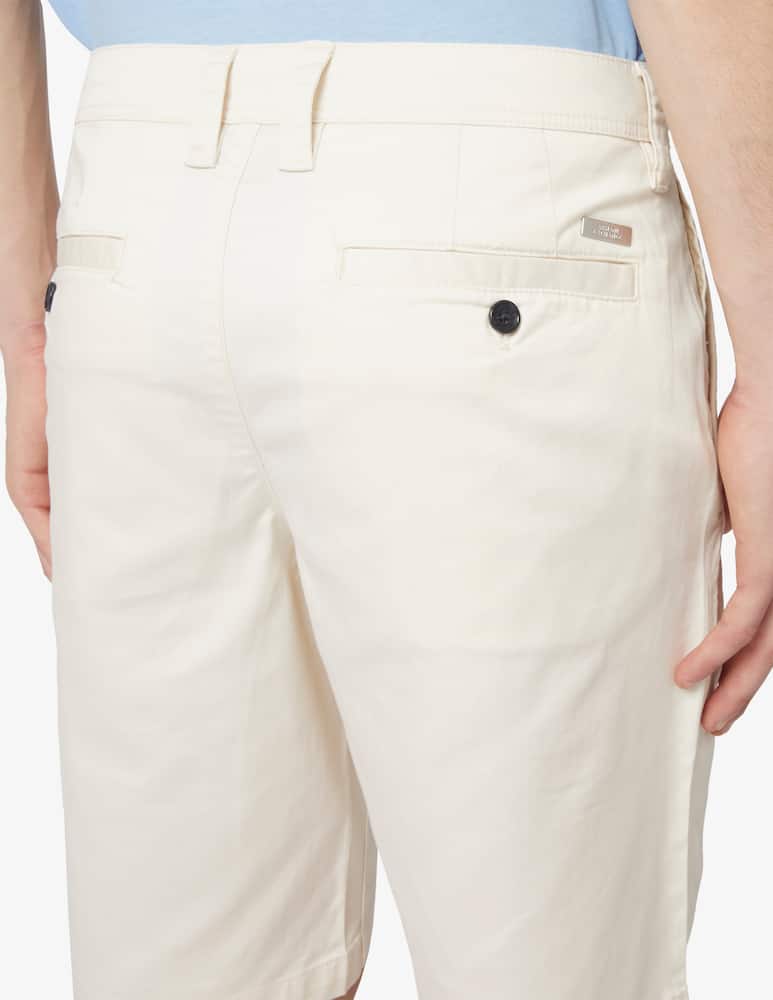 Armani Exchange Pantaloni chino short slim fit - immagine 4 Armani Exchange Pantaloni chino short slim fit - immagine 4