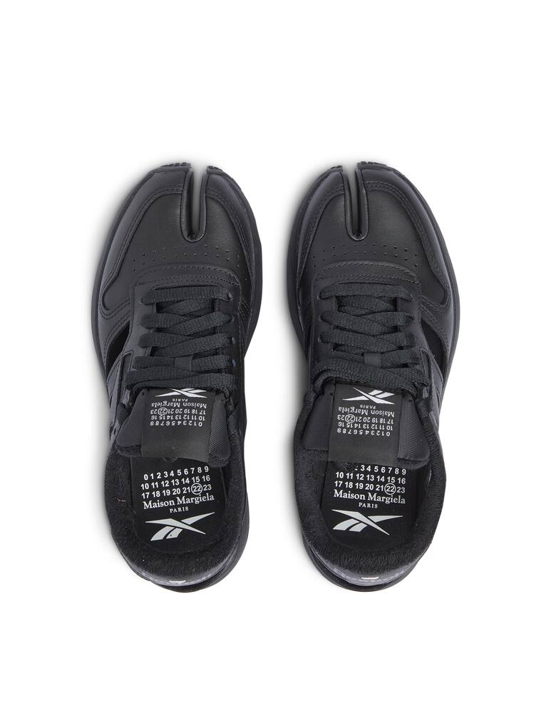 Maison Margiela Gladietor Reebok low-top sneakers - picture 3 Maison Margiela Gladietor Reebok low-top sneakers - picture 3