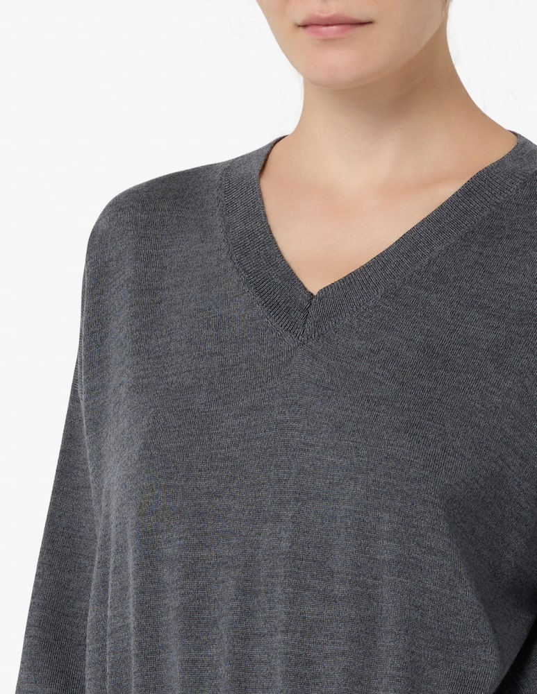 24.7 Studio Merino v-neck jumper - picture 4 24.7 Studio Merino v-neck jumper - picture 4