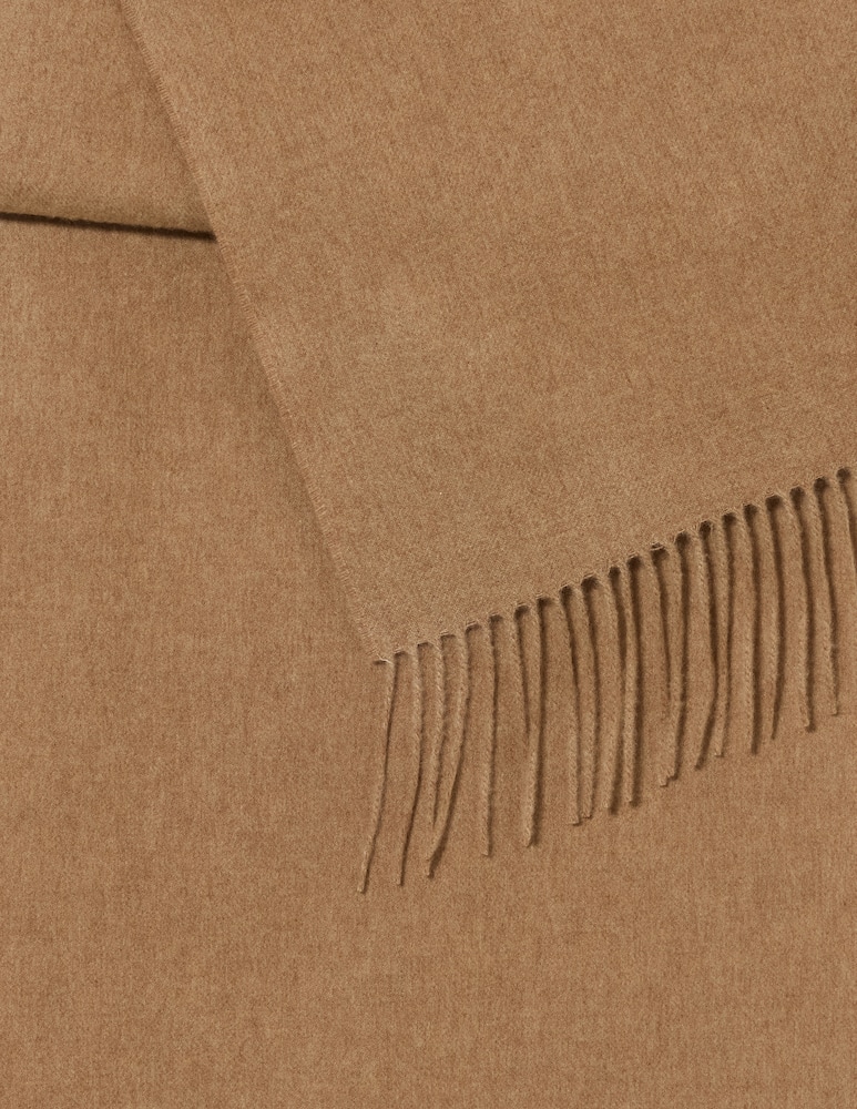 Piacenza Cashmere Aeternum scarf - picture 2 Piacenza Cashmere Aeternum scarf - picture 2