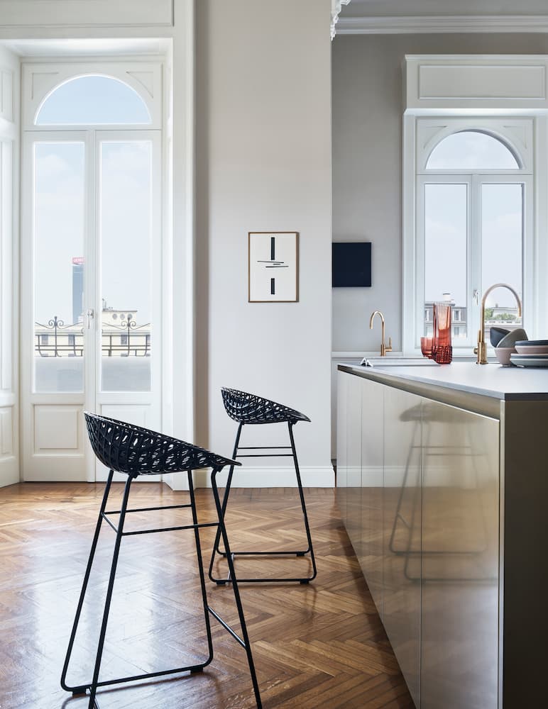 Kartell Smatrik Sgabello - immagine 5 Kartell Smatrik Sgabello - immagine 5