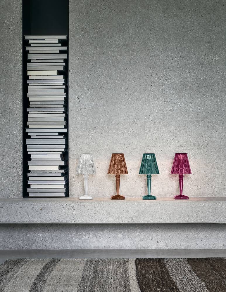 rinascente Kartell Big Battery lampada da tavolo alimentazione diretta 