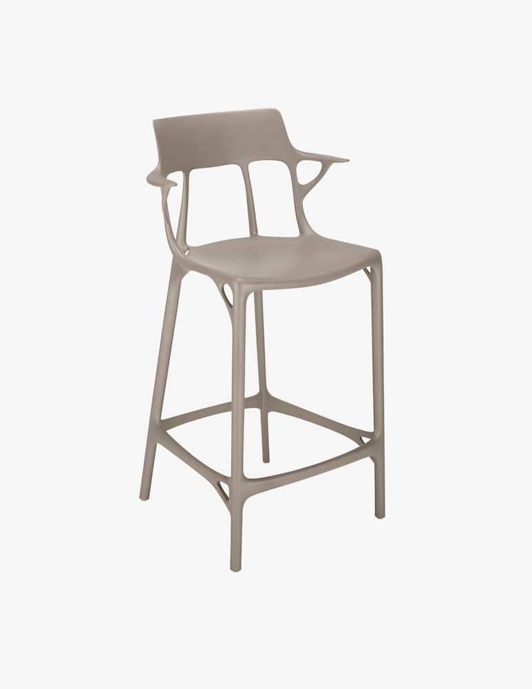 Kartell A.I. Sgabello - immagine 4 Kartell A.I. Sgabello - immagine 4
