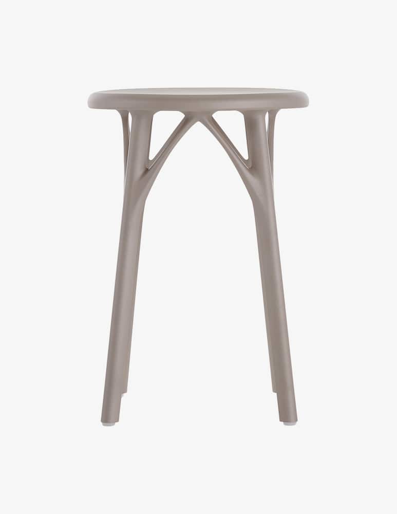 Kartell Sgabello A.I. Light - immagine 1 Kartell Sgabello A.I. Light - immagine 1