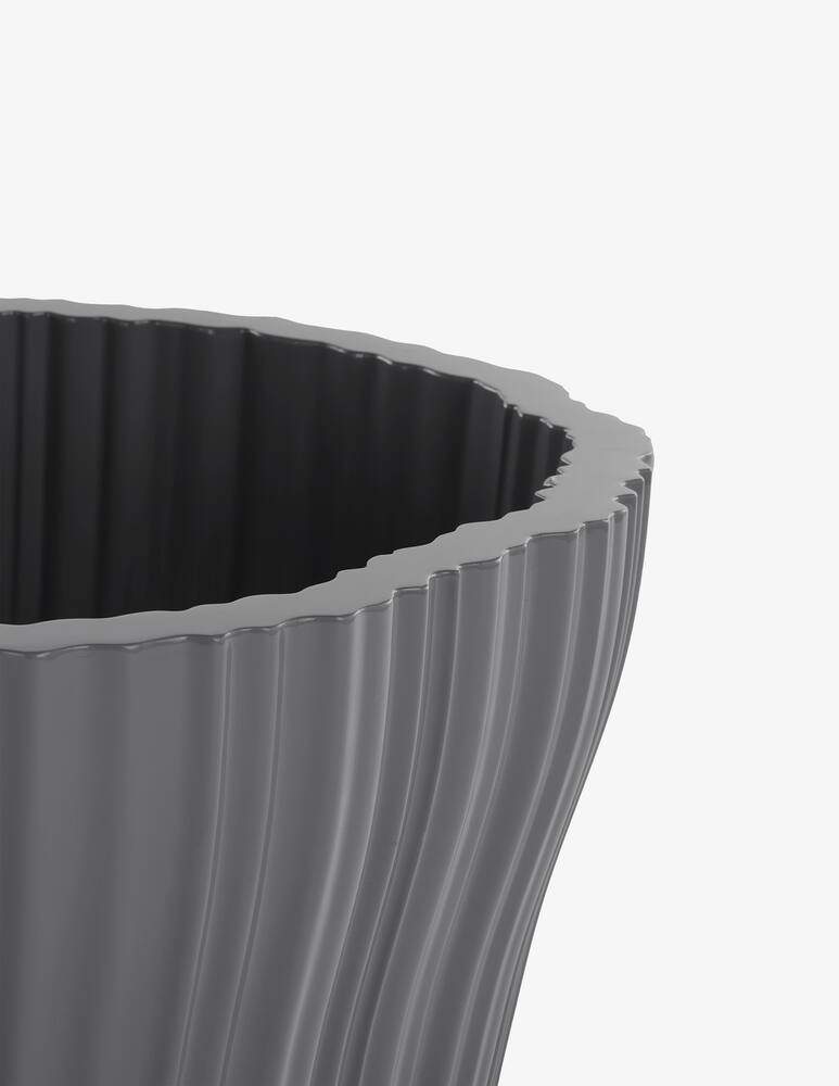 Kartell Corteza Coprivaso Basso - immagine 2 Kartell Corteza Coprivaso Basso - immagine 2