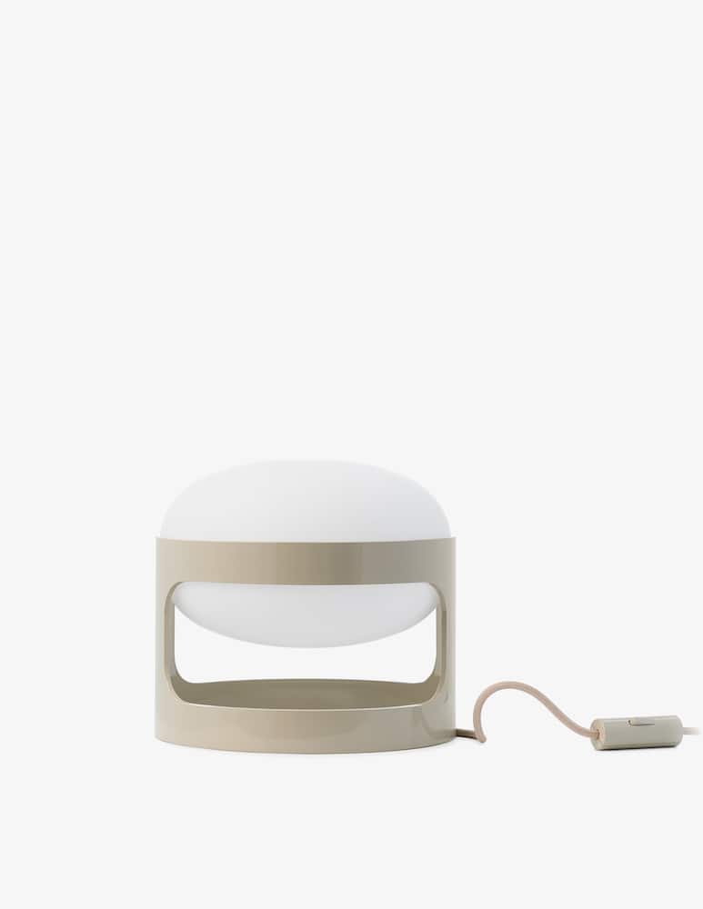 Kartell Lampada da tavolo KD28 - immagine 1 Kartell Lampada da tavolo KD28 - immagine 1