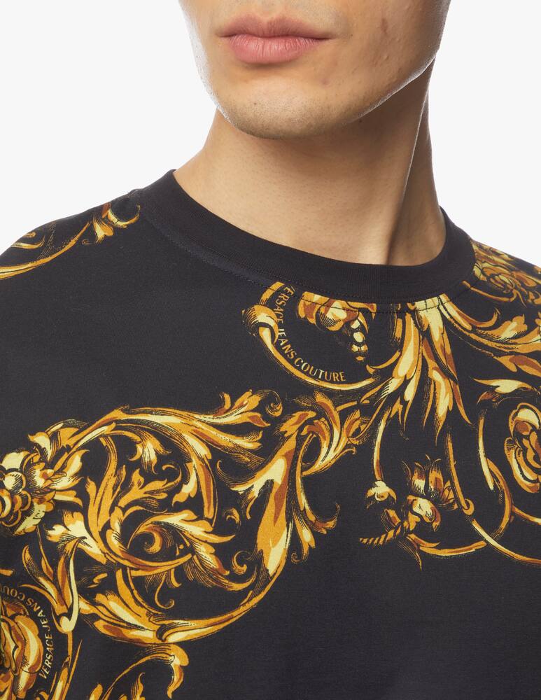 Versace Jeans Couture Maglietta in jersey con stampa garland - multicolor - immagine 4 Versace Jeans Couture Maglietta in jersey con stampa garland - multicolor - immagine 4