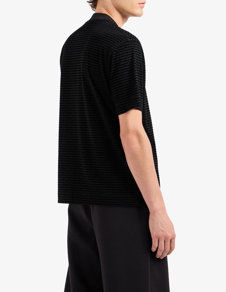 Emporio Armani Logo all over flock t-shirt - picture 2 Emporio Armani Logo all over flock t-shirt - picture 2