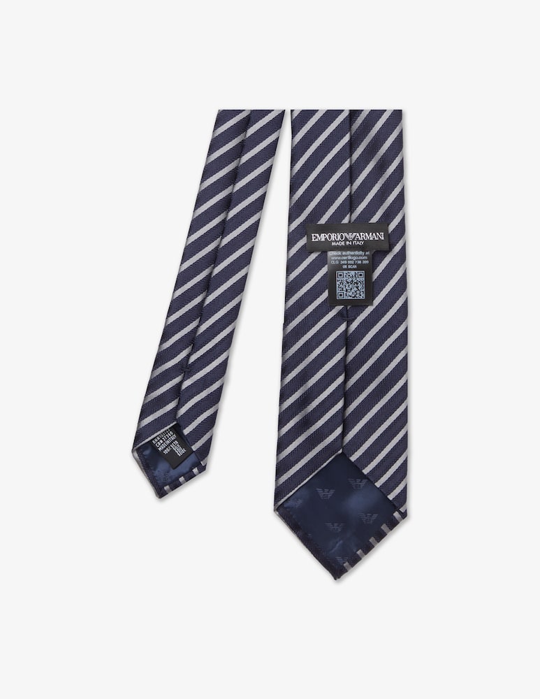 Emporio Armani Cravatta jacquard regimental - immagine 2 Emporio Armani Cravatta jacquard regimental - immagine 2