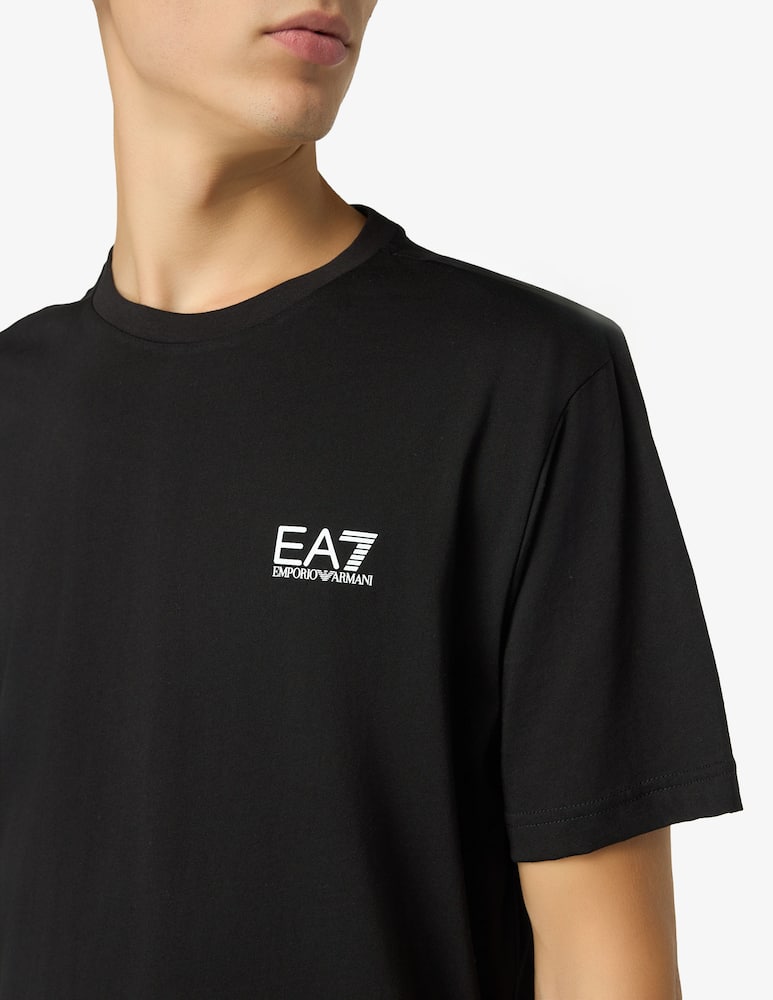 EA7 Regular fit small logo t-shirt - picture 4 EA7 Regular fit small logo t-shirt - picture 4
