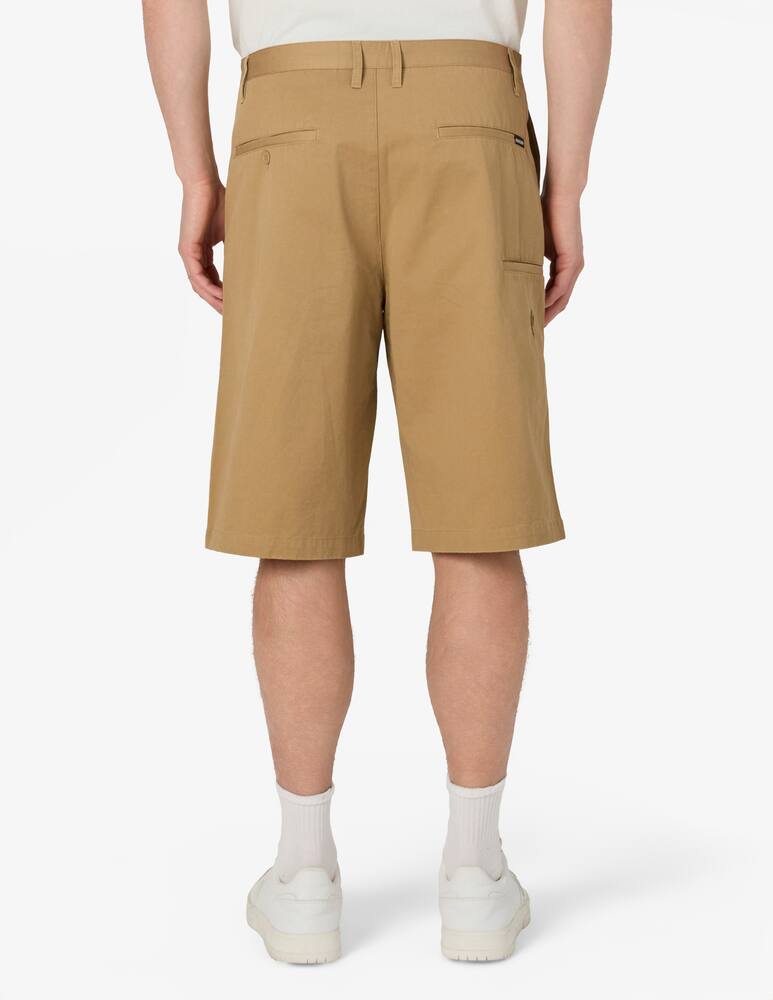 rinascente Propaganda Bermuda chino Capital