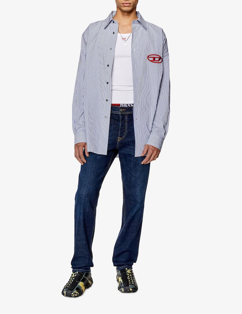 Diesel D-finitive straight leg denim - picture 2 Diesel D-finitive straight leg denim - picture 2