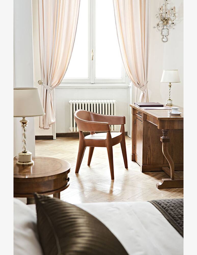 rinascente Alma Design Jo Cuoietto Armchair