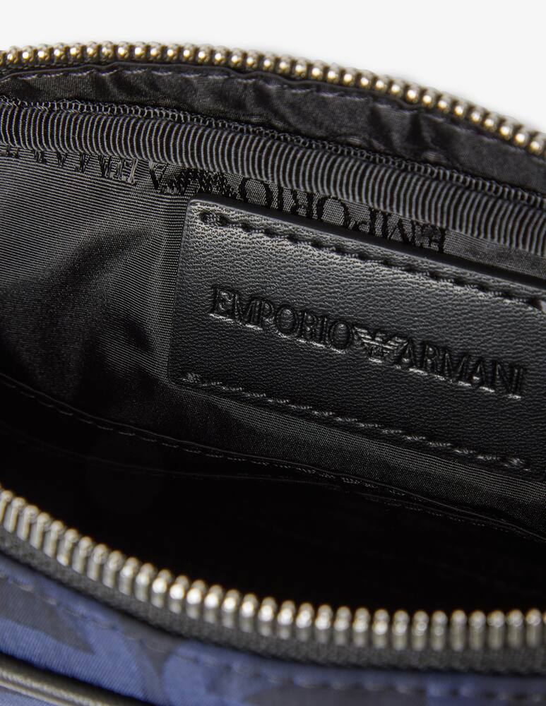 rinascente Emporio Armani Logo jacquard beauty case - Blue