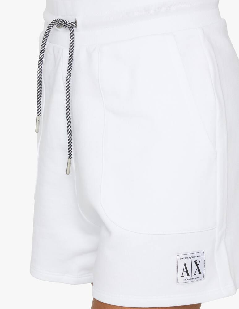rinascente Armani Exchange Pantaloni di tuta corti in cotone - bianco