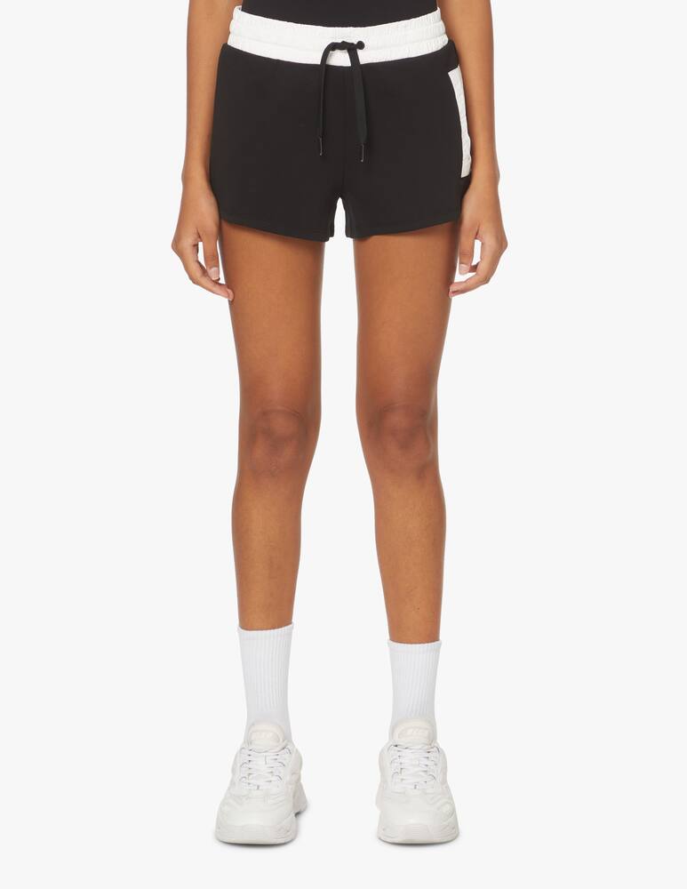 Armani Exchange Pantaloni di tuta corti in cotone - nero - immagine 2