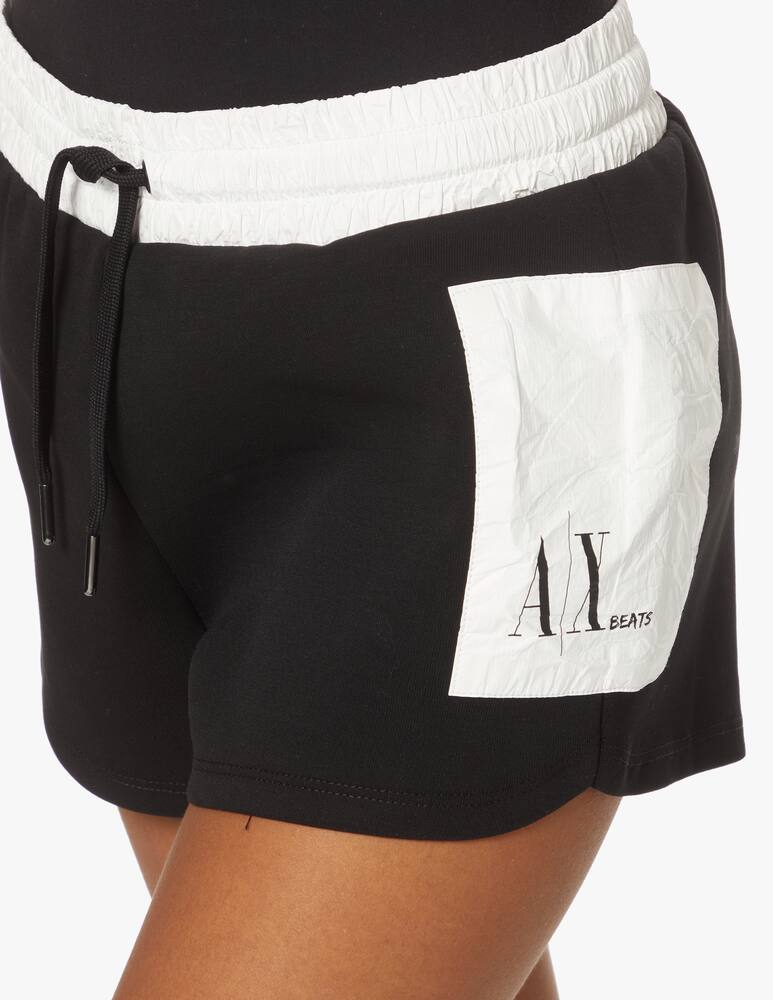 Armani Exchange Pantaloni di tuta corti in cotone - nero - immagine 4