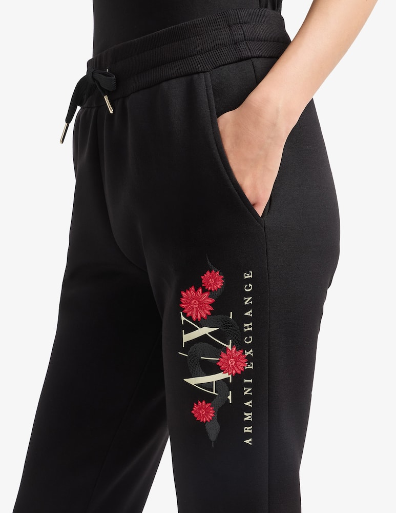 Armani Exchange Chinese NY joggers - picture 4 Armani Exchange Chinese NY joggers - picture 4