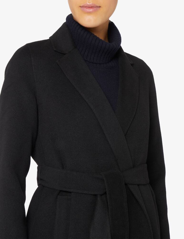 EMME Xeno double-breasted dressing gown - picture 4 EMME Xeno double-breasted dressing gown - picture 4