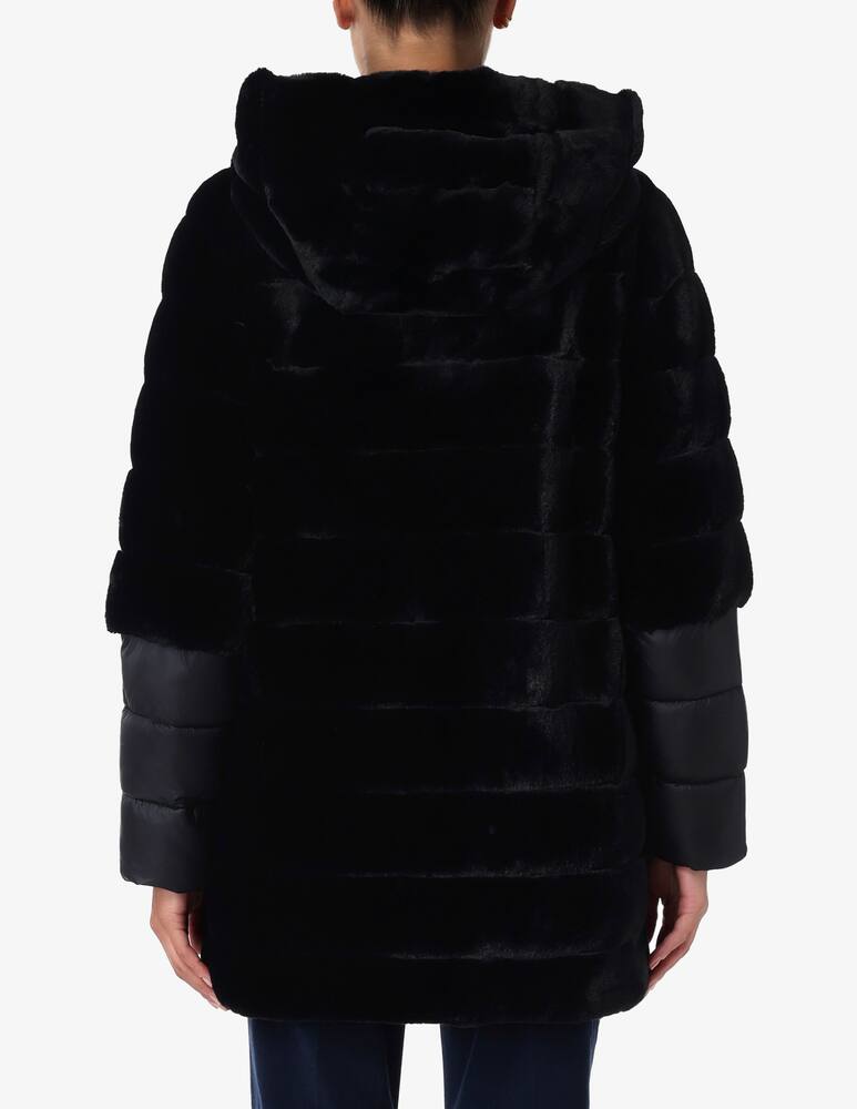 rinascente EMME Cappotto midi in pelliccia sintetica Maranta