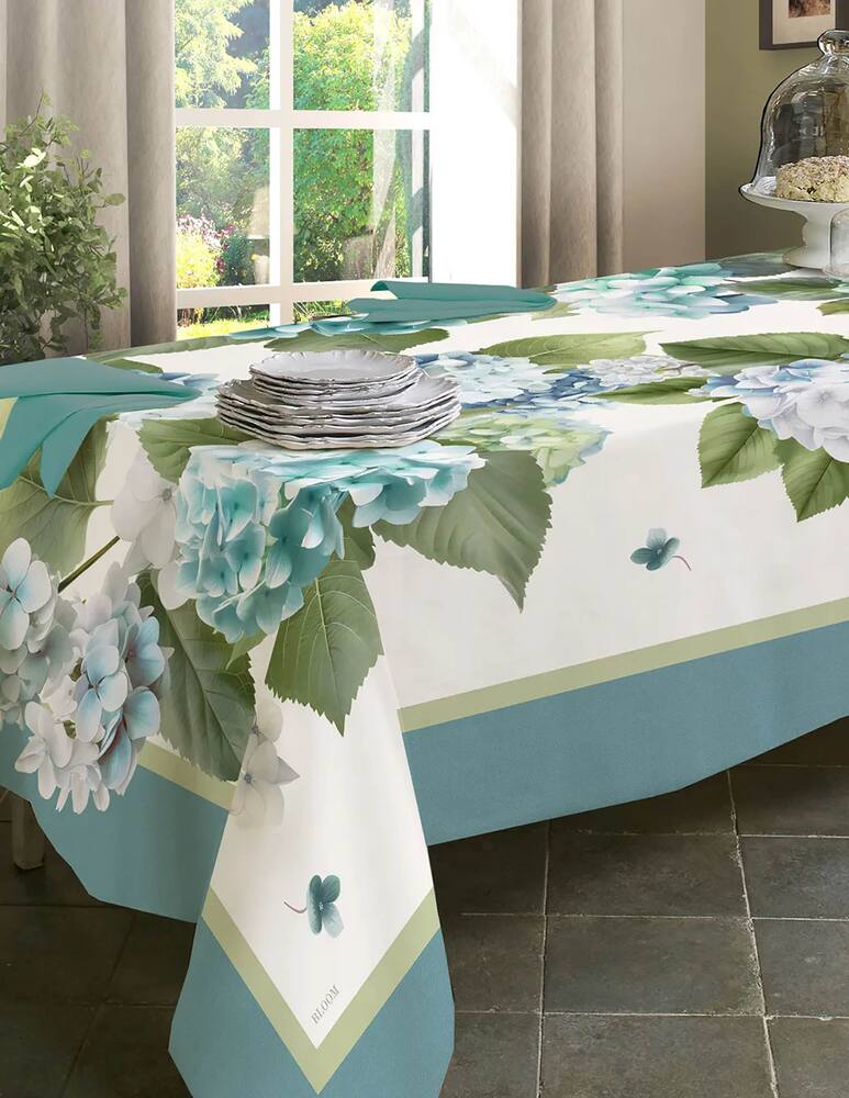 rinascente Tessitura Randi Hydrangea tablecloth