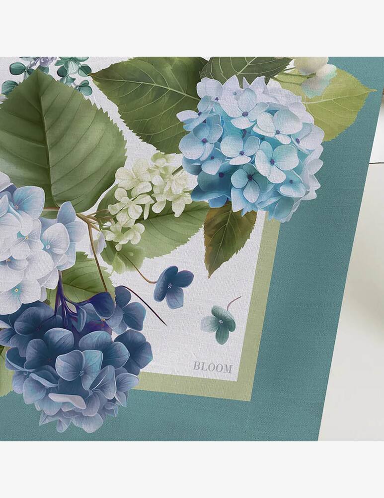 rinascente Tessitura Randi Hydrangea tablecloth