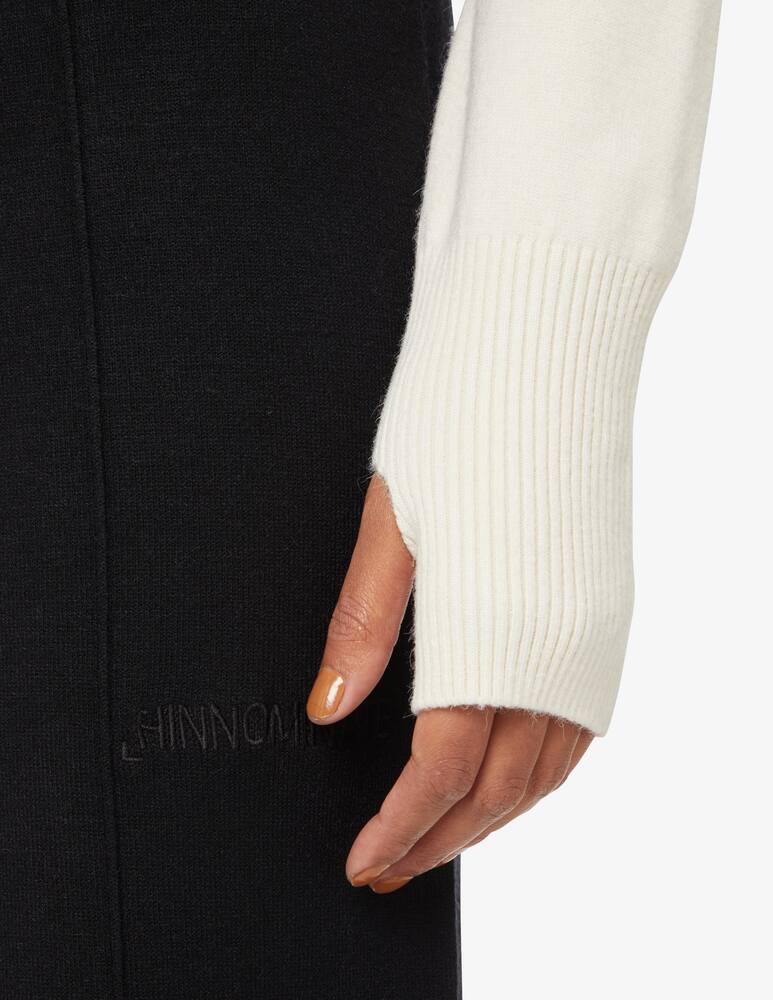 rinascente HINNOMINATE Maglione corto con cappuccio e manica - Bianco