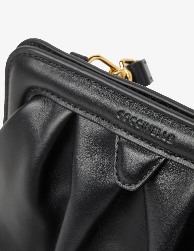 rinascente Coccinelle Diletta xs leather clutch