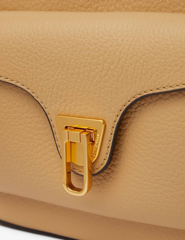 rinascente Coccinelle Beat M camera bag