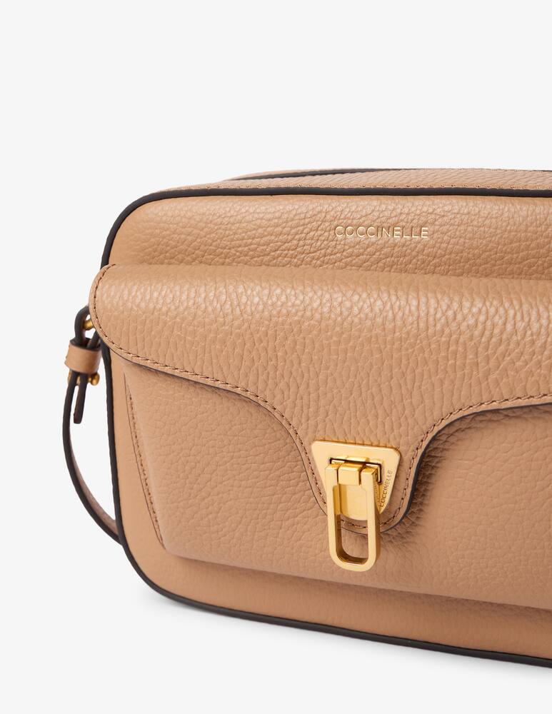 rinascente Coccinelle Beat M camera bag