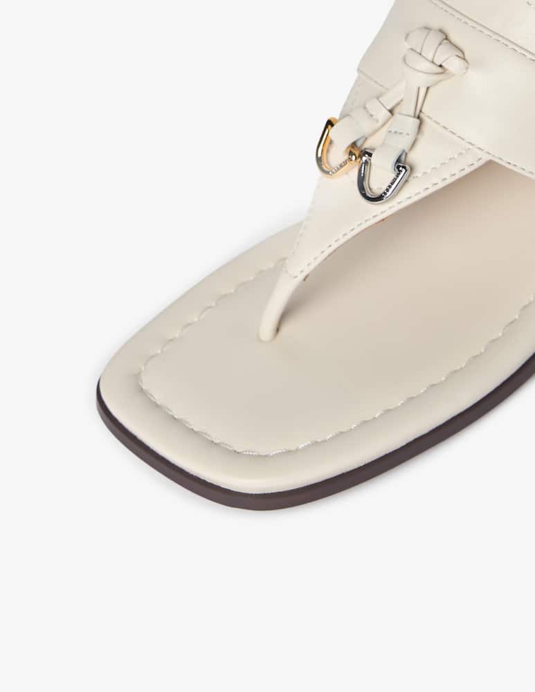 Coccinelle Sandalo infradito con charms Loop - immagine 4 Coccinelle Sandalo infradito con charms Loop - immagine 4