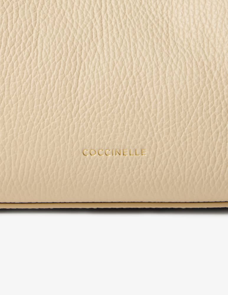 Coccinelle Suri mini crossbody bag - picture 4 Coccinelle Suri mini crossbody bag - picture 4