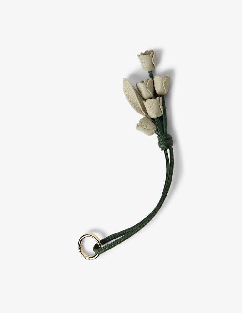 Coccinelle Flower keyring - picture 1 Coccinelle Flower keyring - picture 1