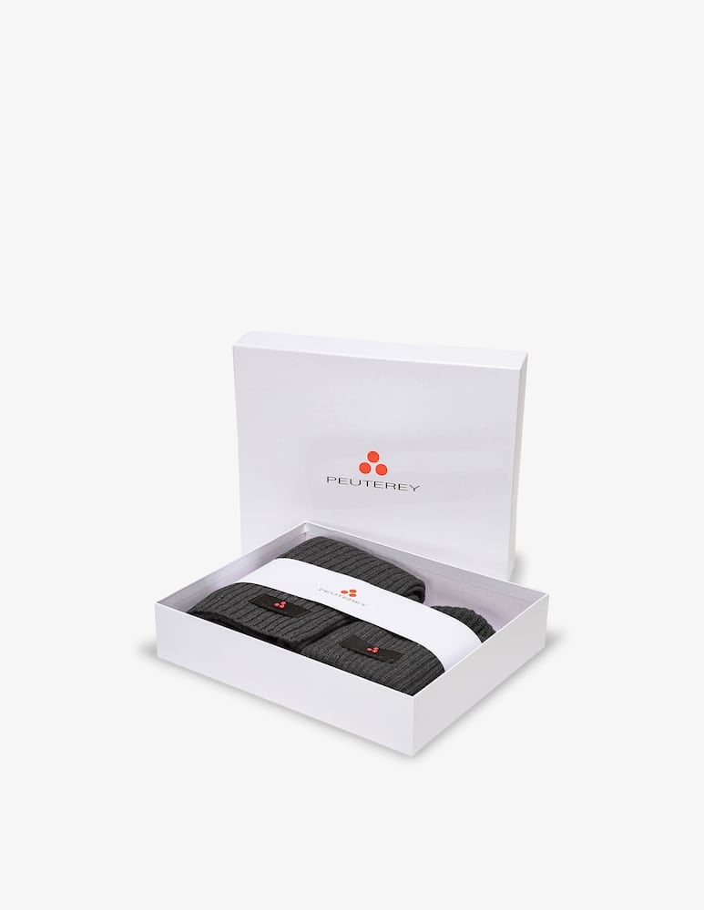 Peuterey Gift box beanie savis e sciarpa anis costine - immagine 1 Peuterey Gift box beanie savis e sciarpa anis costine - immagine 1
