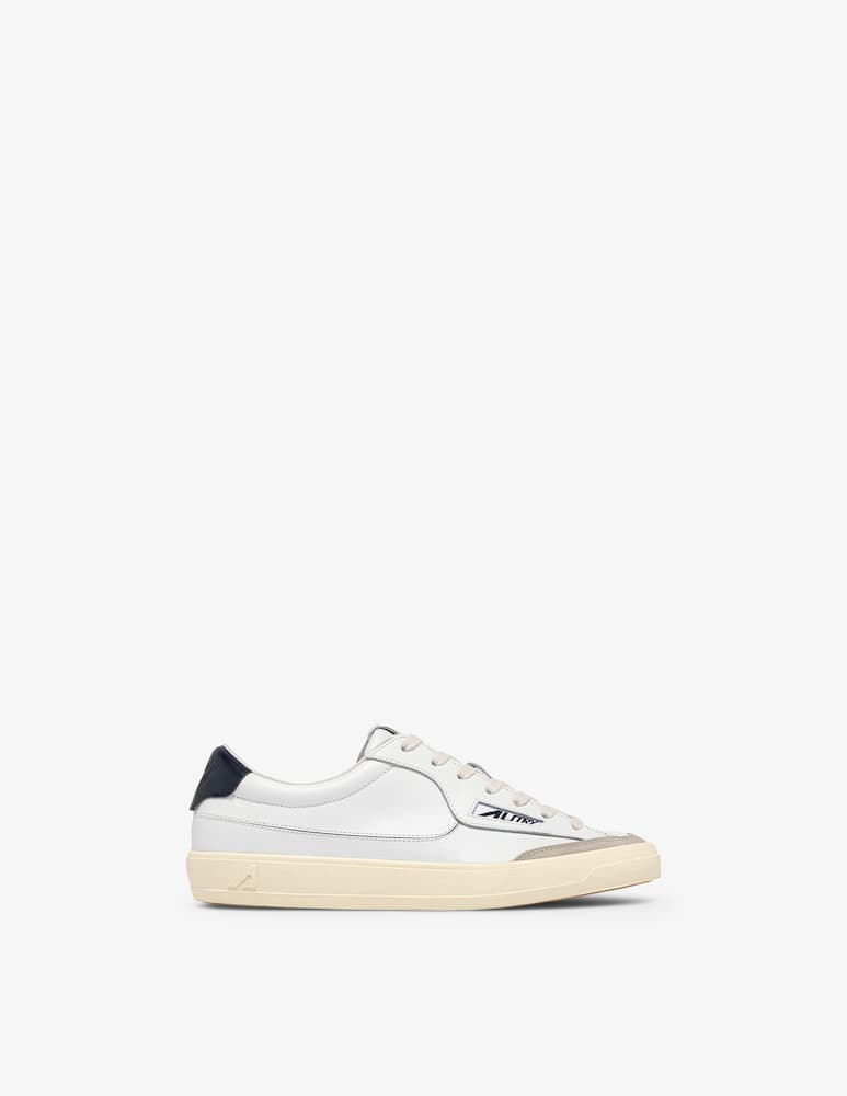 AUTRY Low leather sneakers - picture 1 AUTRY Low leather sneakers - picture 1
