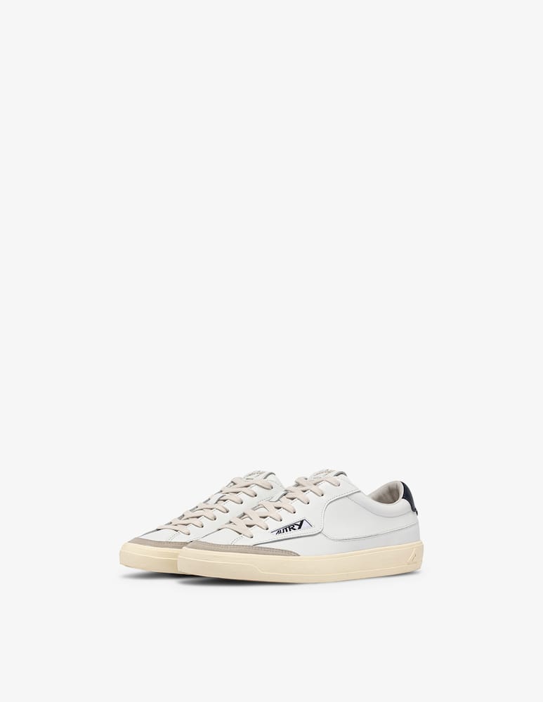 AUTRY Low leather sneakers - picture 2 AUTRY Low leather sneakers - picture 2