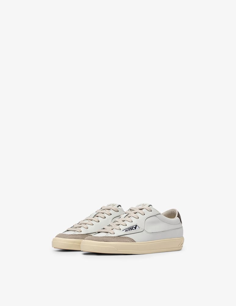 AUTRY Low leather sneakers - picture 2 AUTRY Low leather sneakers - picture 2