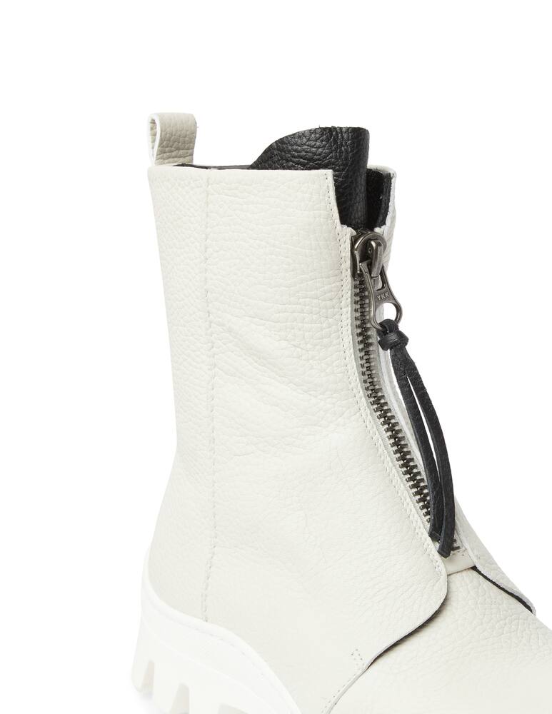 Henry Beguelin Leather booties - picture 2 Henry Beguelin Leather booties - picture 2