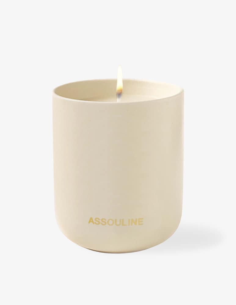 Assouline Moon Paradise - Travel From Home Candle - picture 3 Assouline Moon Paradise - Travel From Home Candle - picture 3