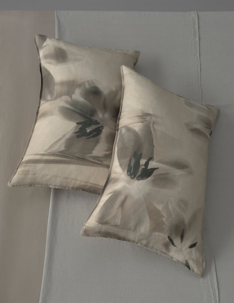 Society Nap Lily Pillowcases - picture 1 Society Nap Lily Pillowcases - picture 1