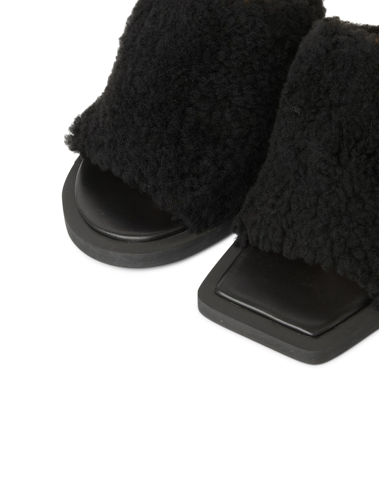 rinascente Jacquemus Les mules carrés ronds