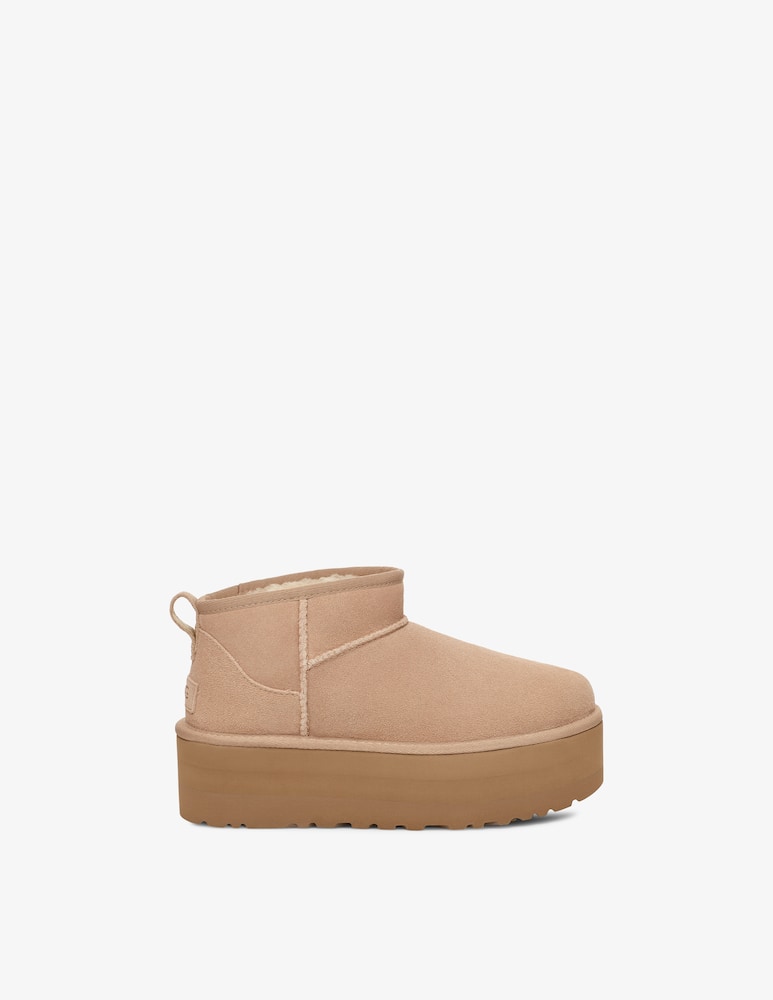 UGG Ultra Mini Classic Platform boots - picture 1 UGG Ultra Mini Classic Platform boots - picture 1